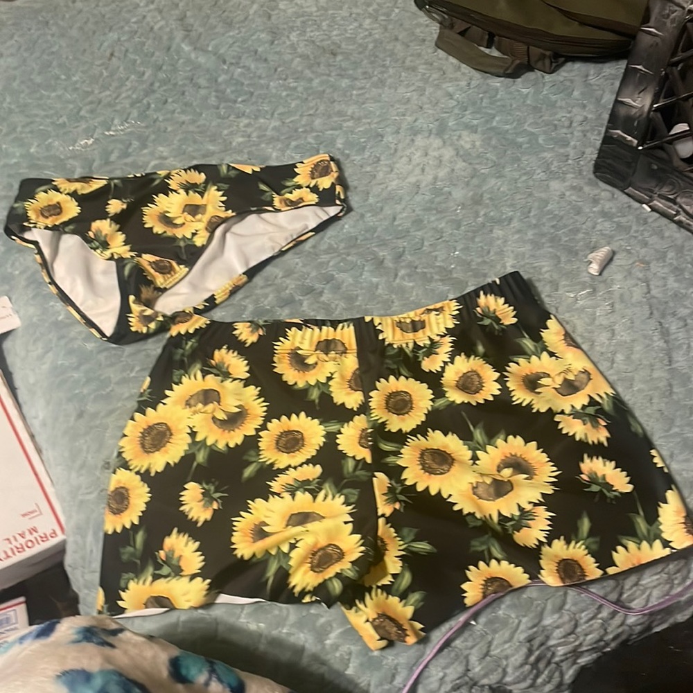 Swim suit bottoms